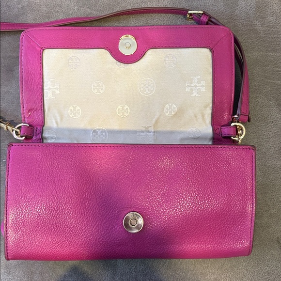 Tory Burch Fuchsia Crossbody Bag - Picture 3 of 7